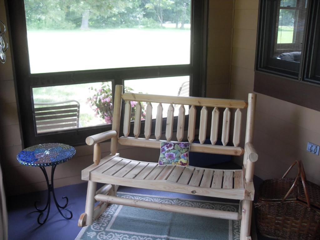 Jack O'Lantern Resort Lodging Woodstock Room photo